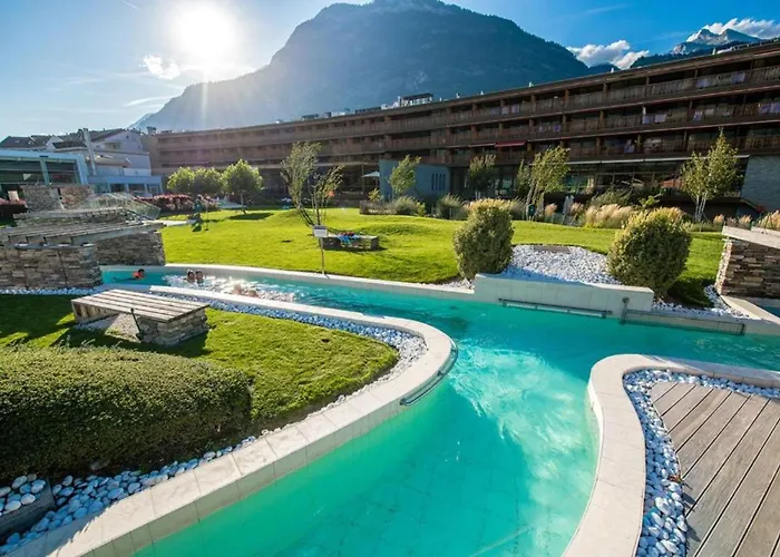 Votre Pause Détente Commence Ici - Aux Mimosas Saillon